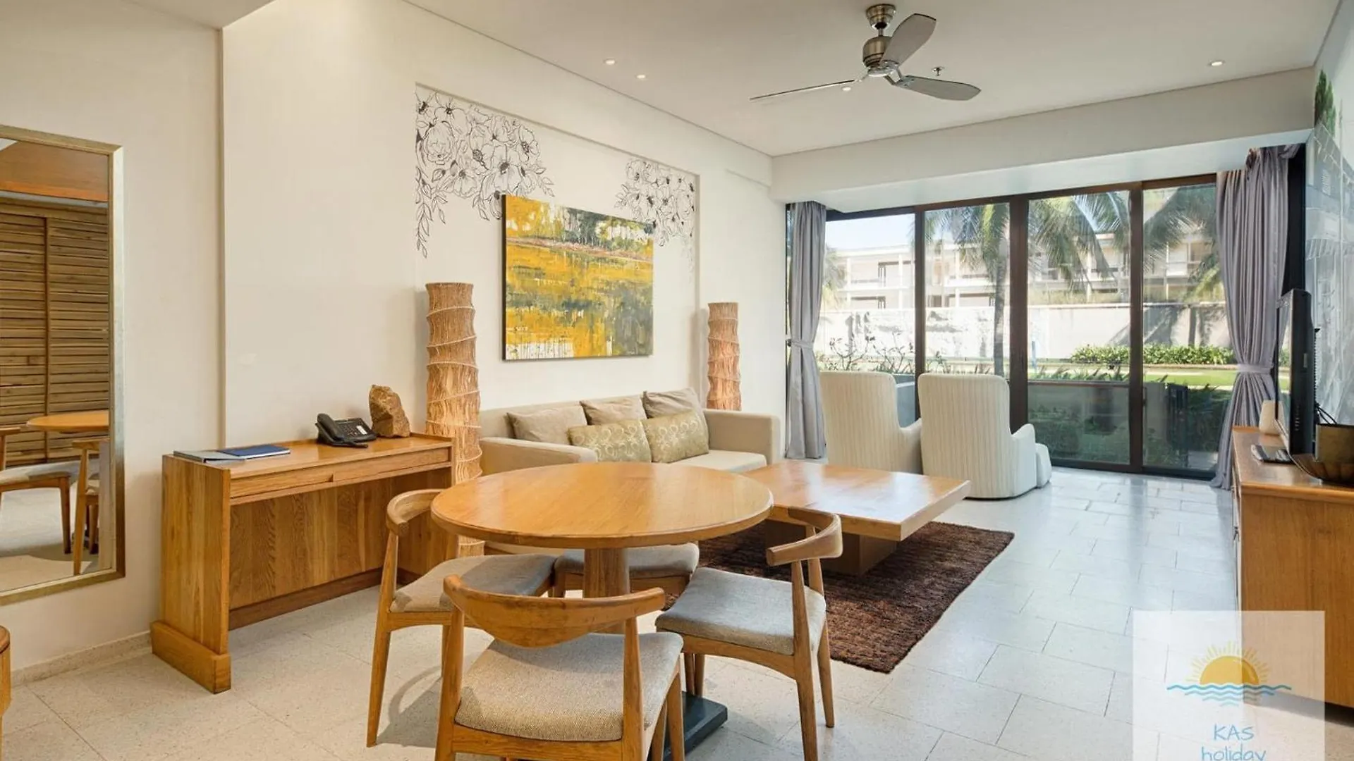 Lac Lac Booking - Residences In Beach Resort Da Nang Aparthotel