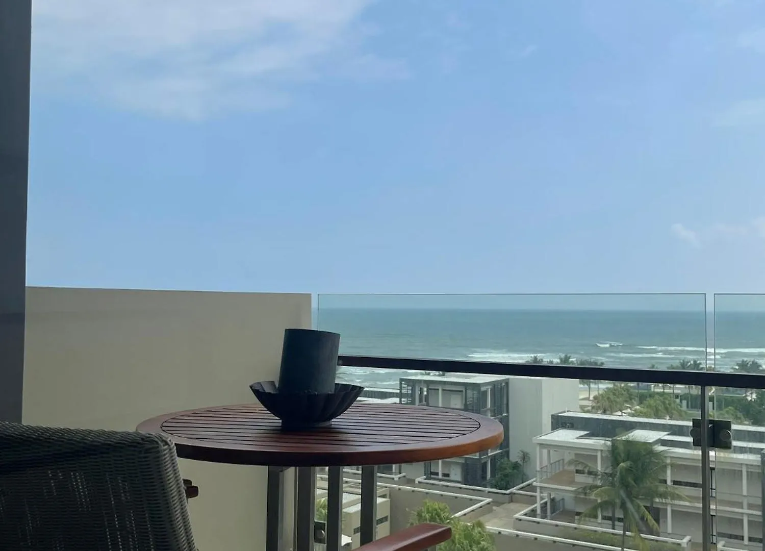 Lac Lac Booking - Residences In Beach Resort Da Nang Vietnam